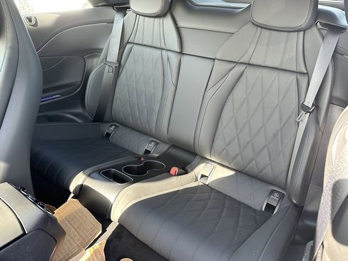 Used 2024 Mercedes-Benz CLE 300 4MATIC Cabriolet image 19