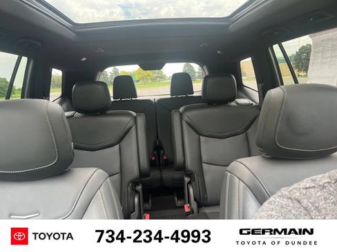 Used 2024 Cadillac XT6 Premium Luxury w/ LPO, Floor Liner Package AWD/4WD image 20