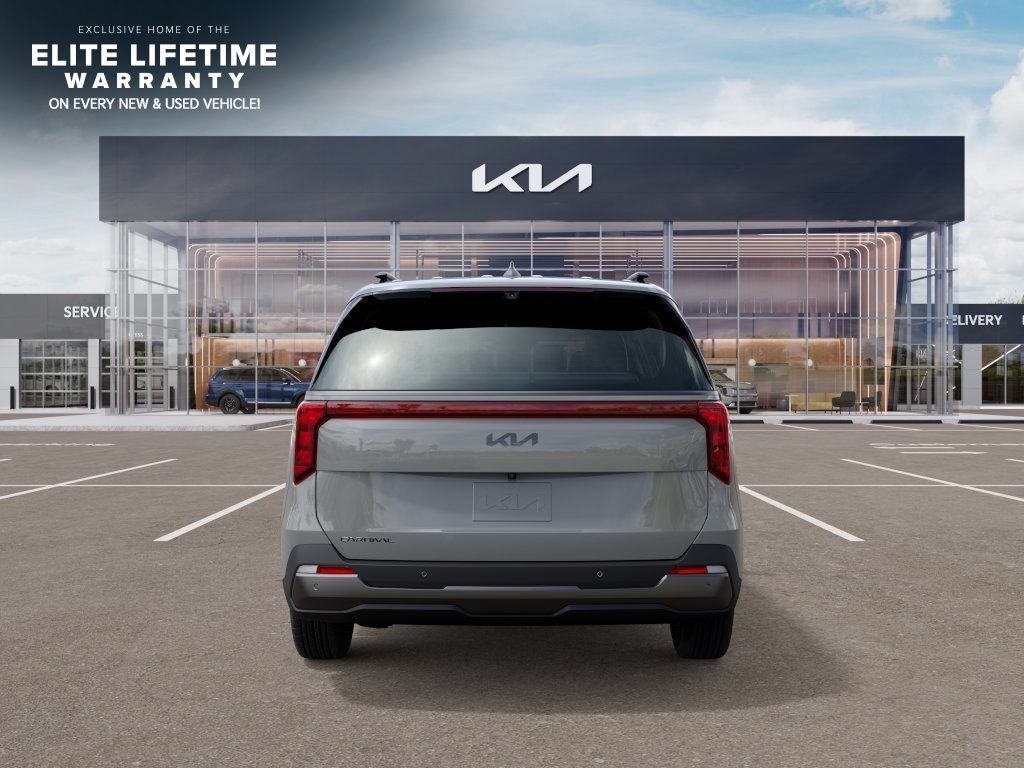 New 2027 Kia Carnival SX w/ Dark Edition Package FWD image 6