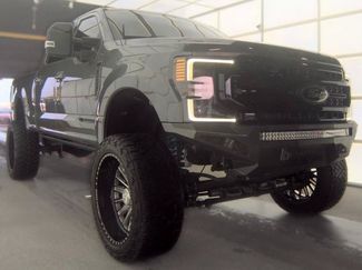 Used 2022 Ford F350 Lariat w/ Black Appearance Package AWD/4WD video 1