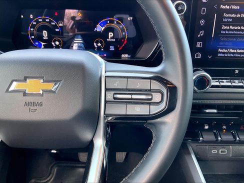 Used 2024 Chevrolet Colorado LT w/ LT Convenience Package image 23