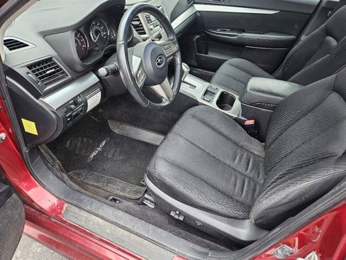 Used 2010 Subaru Legacy 2.5i Premium AWD/4WD image 11