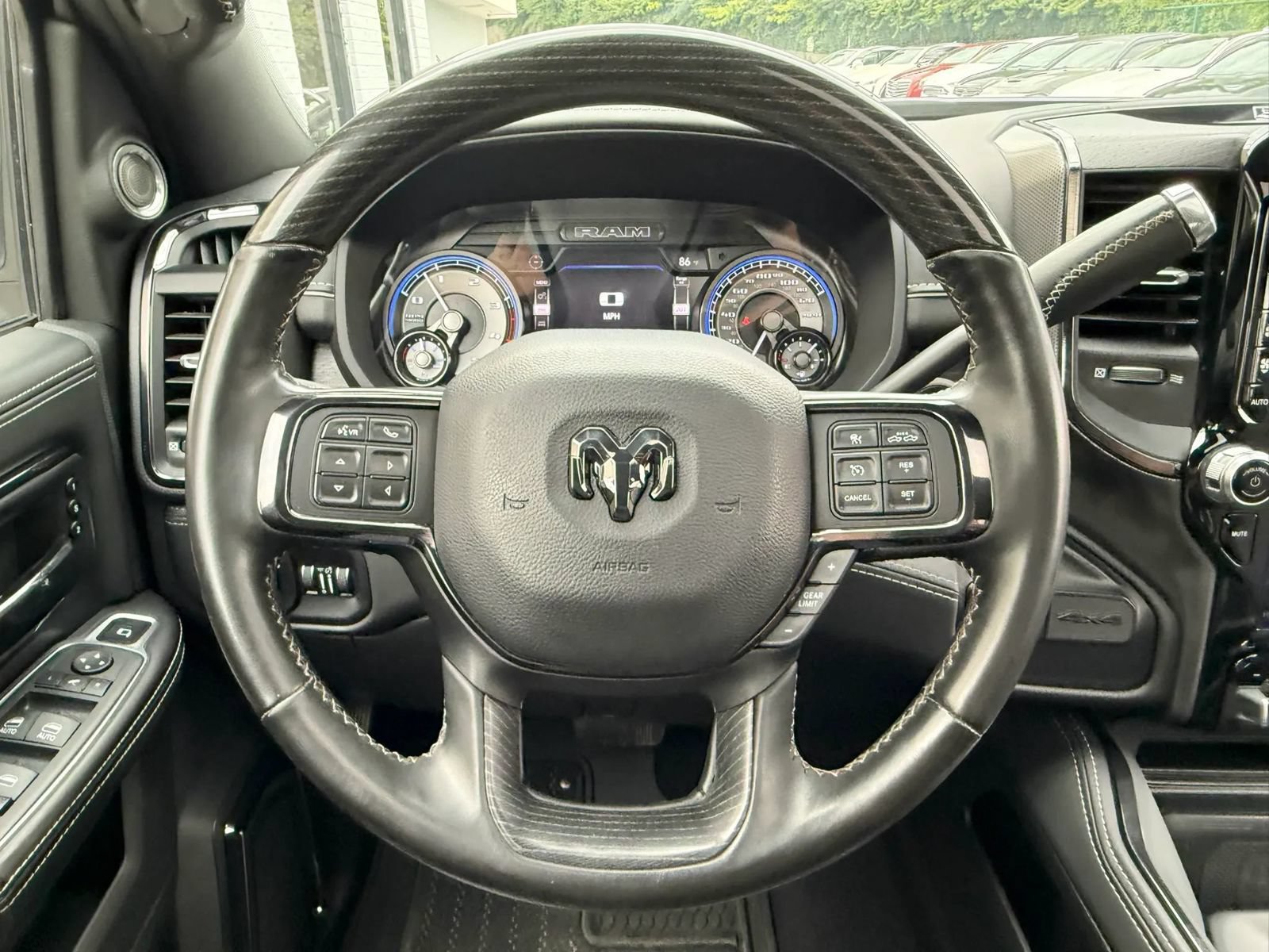 Used 2022 RAM 2500 Limited AWD/4WD image 13