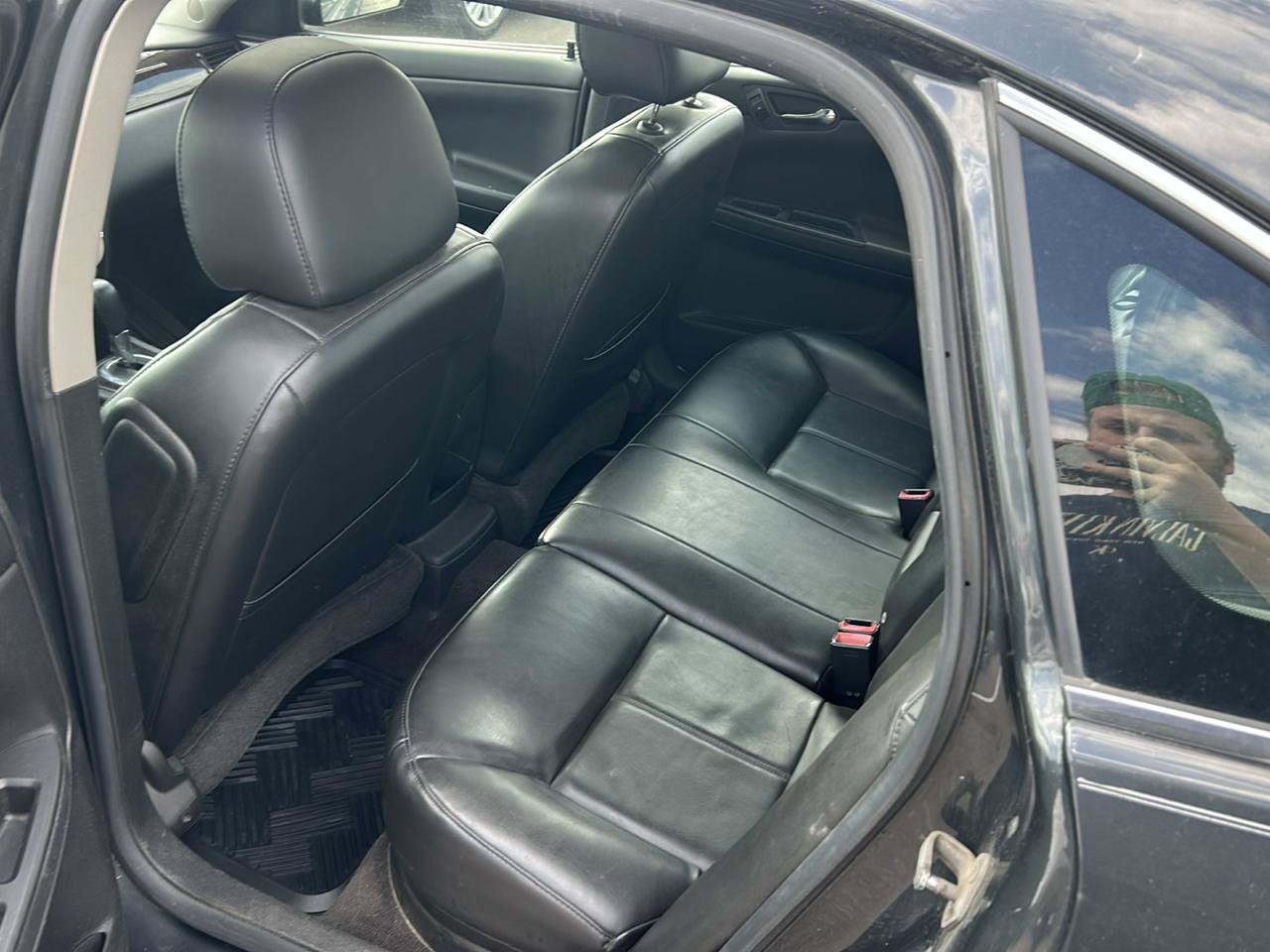 Used 2014 Chevrolet Impala LTZ FWD image 11