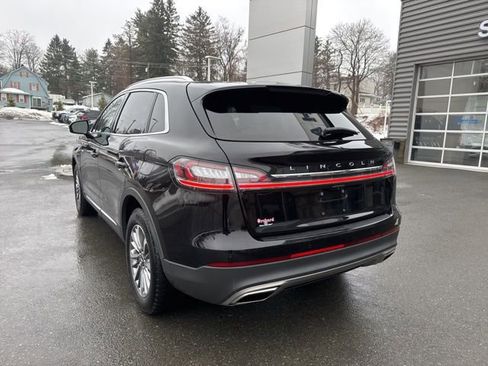 Used 2022 Lincoln Nautilus AWD w/ Premium Package image 7