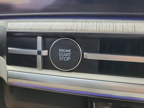 Used 2024 Hyundai Santa Fe Calligraphy AWD/4WD image 28