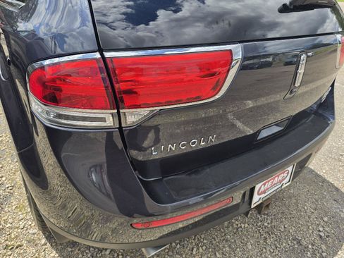 Used 2013 Lincoln MKX AWD image 7