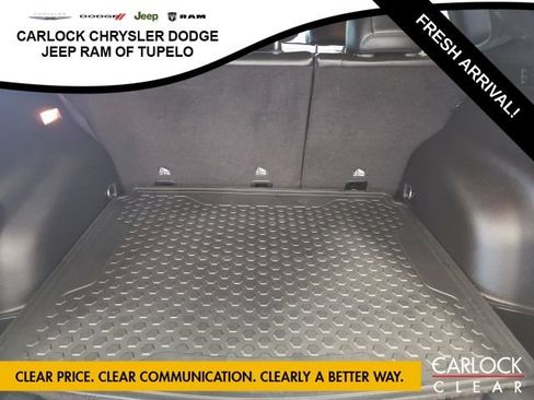 Used 2023 Jeep Compass Latitude AWD/4WD image 17