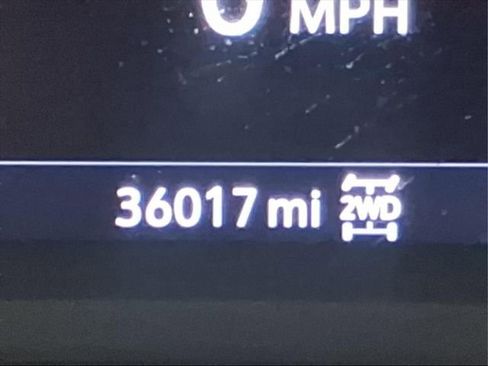 Used 2021 Chevrolet TrailBlazer RS w/ Sun and Liftgate Package image 30