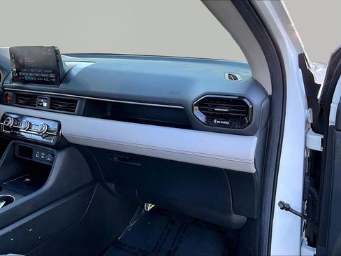 Certified 2025 Honda Pilot EX-L image 19