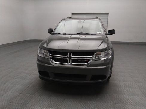 Used 2020 Dodge Journey SE w/ SE Popular Equipment Group image 15