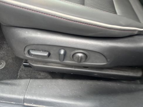 Used 2023 Chevrolet TrailBlazer RS image 16