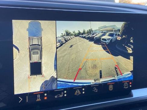 Used 2024 GMC Sierra 1500 Elevation w/ Elevation Premium Package image 10