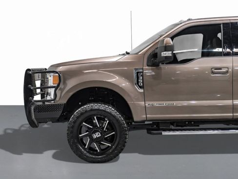 Used 2021 Ford F350 Lariat w/ Lariat Value Package image 11