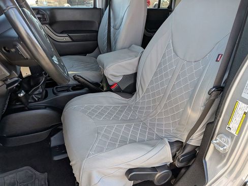 Used 2016 Jeep Wrangler Unlimited Sport w/ Quick Order Package 23S image 11