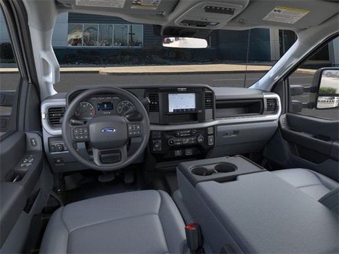 New 2026 Ford F350 XL w/ XL Chrome Package image 9