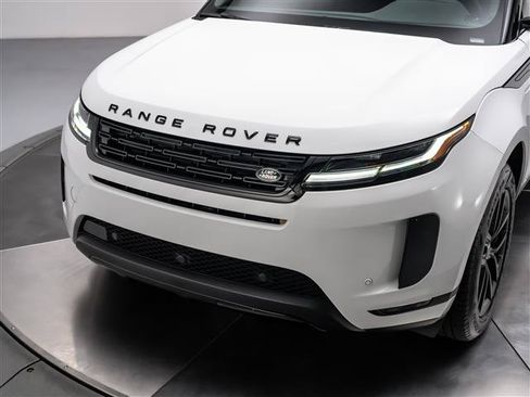 Used 2026 Land Rover Range Rover Evoque S AWD/4WD image 9