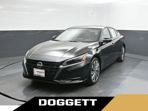 New 2026 Nissan Altima 2.5 SV w/ SV Premium Package image 1