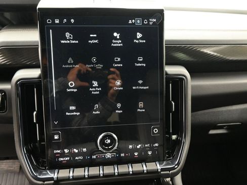 New 2026 GMC Yukon AT4 w/ AT4 Premium Plus Package image 13