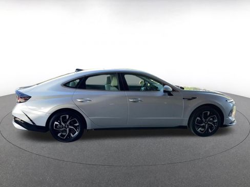 Used 2025 Hyundai Sonata SEL image 16