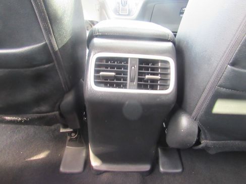 Used 2016 Honda CR-V Touring image 29