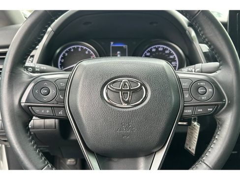 Certified 2022 Toyota Camry SE FWD image 23
