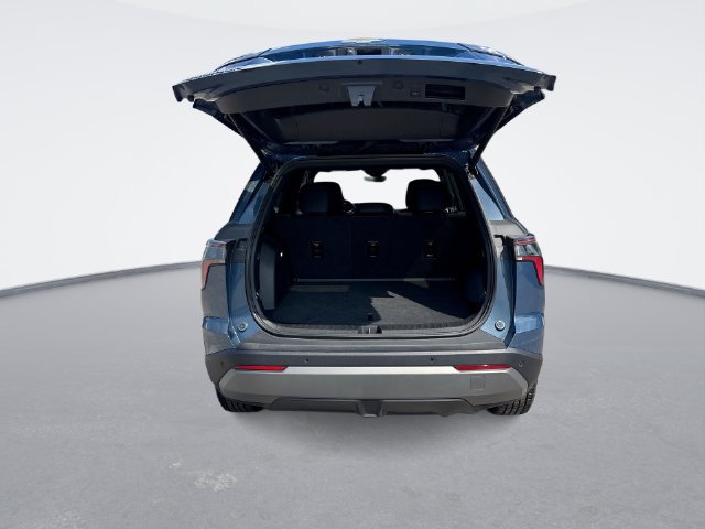 Used 2025 Chevrolet Equinox LT w/ Convenience Package II FWD image 23