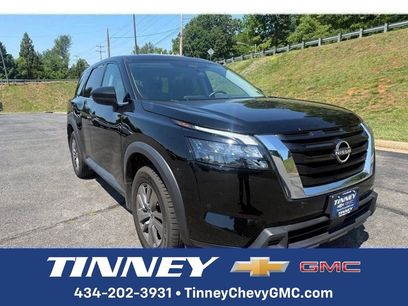 Used 2023 Nissan Pathfinder S