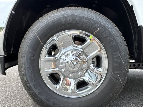 New 2026 RAM 2500 Tradesman AWD/4WD image 11