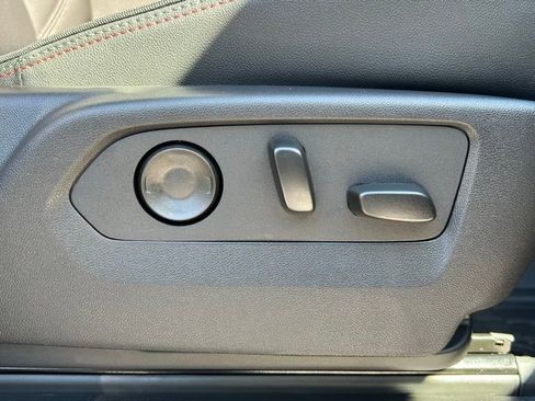 New 2026 Chevrolet Tahoe RST image 12