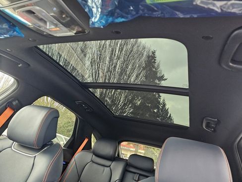 New 2026 Genesis GV70 2.5T Sport Prestige image 10