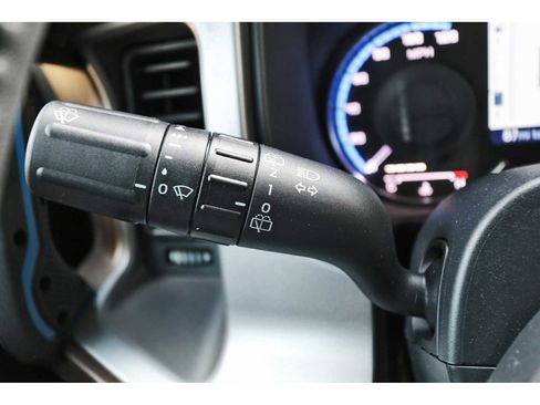 Used 2023 Ford Bronco Outer Banks AWD/4WD image 17