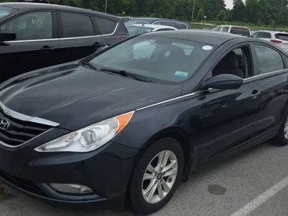 Used 2013 Hyundai Sonata GLS w/ Popular Equipment Pkg