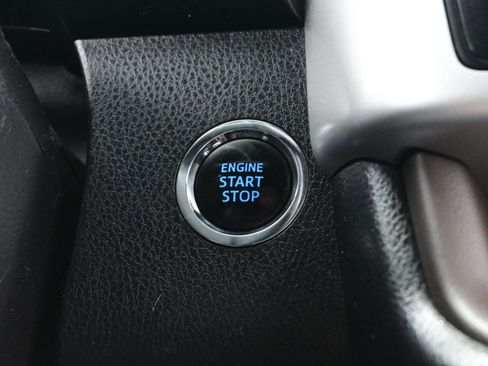 Used 2017 Toyota Highlander Limited Platinum image 25