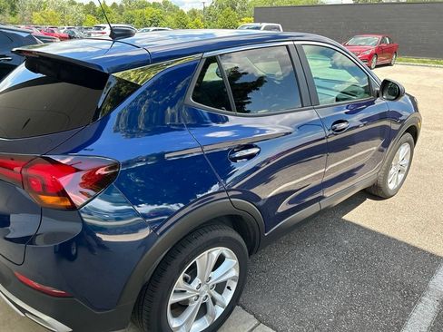 Used 2023 Buick Encore GX Preferred w/ Cold Weather Comfort Package FWD image 11