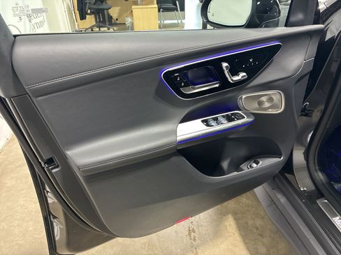 New 2026 Mercedes-Benz GLC 300 4MATIC image 6