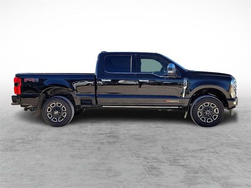 Used 2024 Ford F350 Platinum image 12