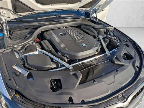 New 2026 BMW 840i xDrive Convertible w/ Comfort Seating Package AWD/4WD image 17
