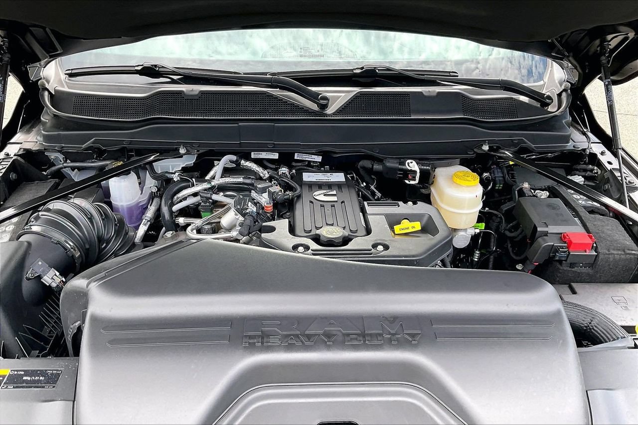 New 2026 RAM 3500 Tradesman AWD/4WD image 35