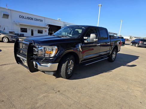 Used 2021 Ford F150 XLT w/ Equipment Group 302A High image 7