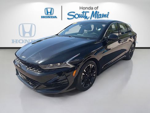 Used 2021 Kia K5 GT-Line w/ GT-Line FWD Premium Package image 3