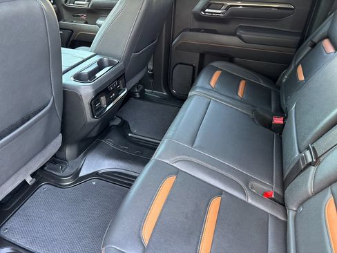Used 2025 GMC Sierra 1500 AT4 AWD/4WD image 11