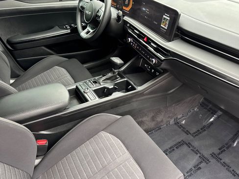 Used 2025 Kia K5 LXS image 14