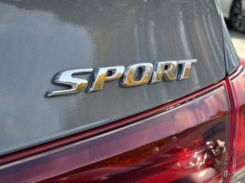 Certified 2025 Honda Civic Sport image 29