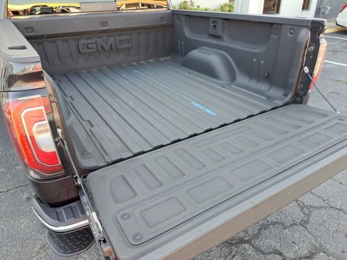 Used 2016 GMC Sierra 1500 SLT w/ SLT Premium Package AWD/4WD image 24