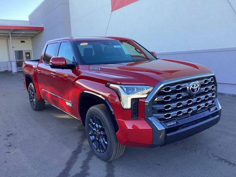 New 2026 Toyota Tundra Platinum image 2