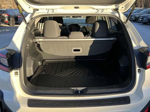 Certified 2024 Subaru Crosstrek 2.0i Premium image 9