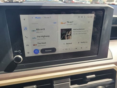 Used 2024 Toyota Tacoma SR5 w/ SR5 Upgrade Package image 22