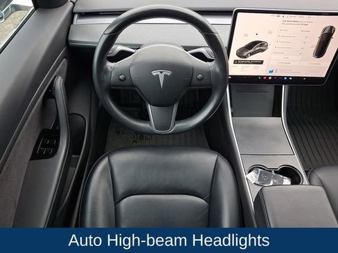 Used 2018 Tesla Model 3 Long Range image 13