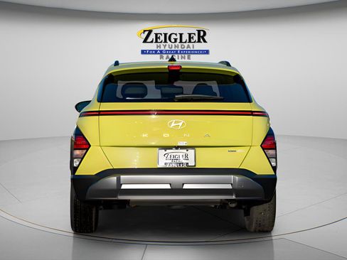 New 2026 Hyundai Kona SEL Premium AWD/4WD image 7
